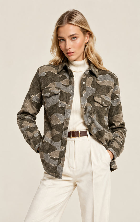 Camisa vaquera del oeste de camuflaje con pespuntes superpuestos caqui