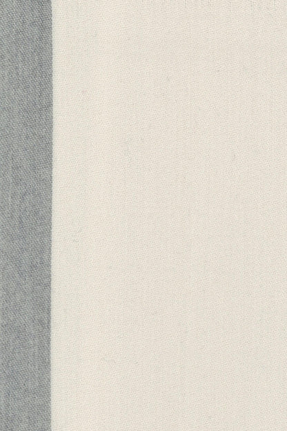 GRANDE CAPE À FRANGES EN TISSAGE 100% CACHEMIRE BICOLORE. D-26583/15