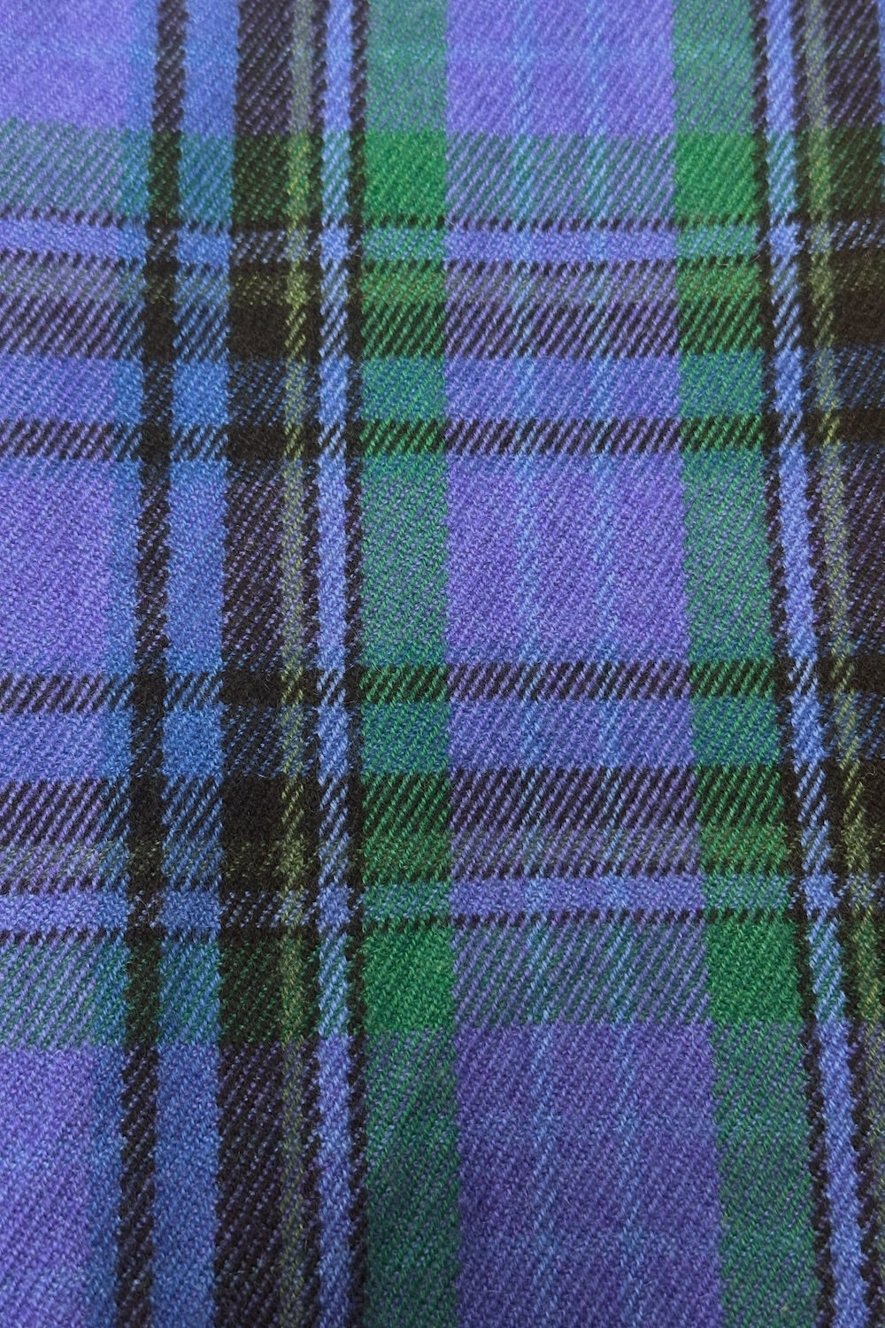 WOMEN'S 100% CASHMERE HANDWOVEN PLAID SHIRT. D-26071/70ML