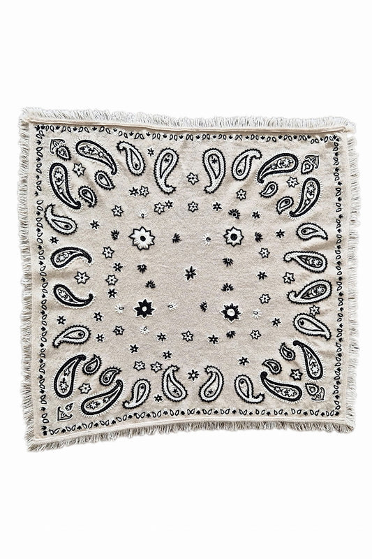 BANDANA CARRÉ BRODÉ PAISLEY CREAM 18638 CREAM