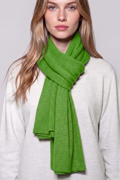 ETOLE MOUSSEUSE EN CACHEMIRE MEADOW GREEN 22350 MEADOW GREEN